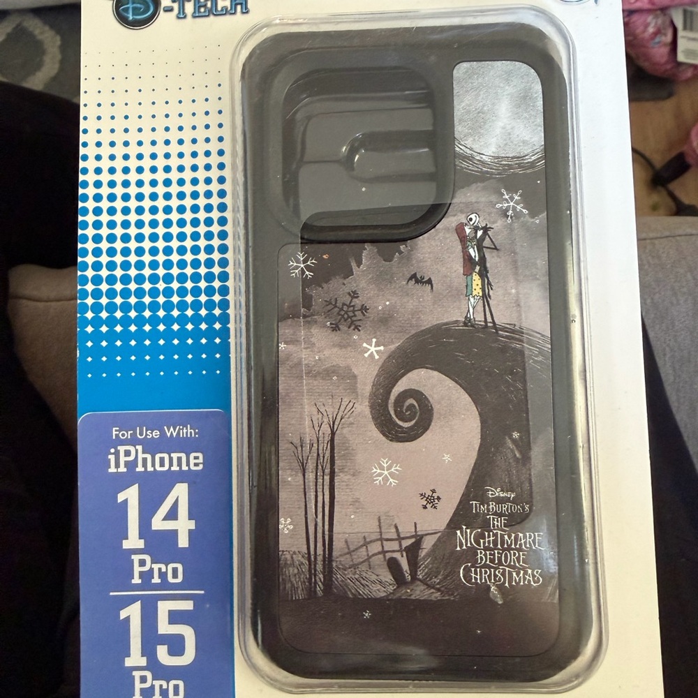 Disney The Nightmare Before Christmas iPhone 14 Pro Case - Black and White